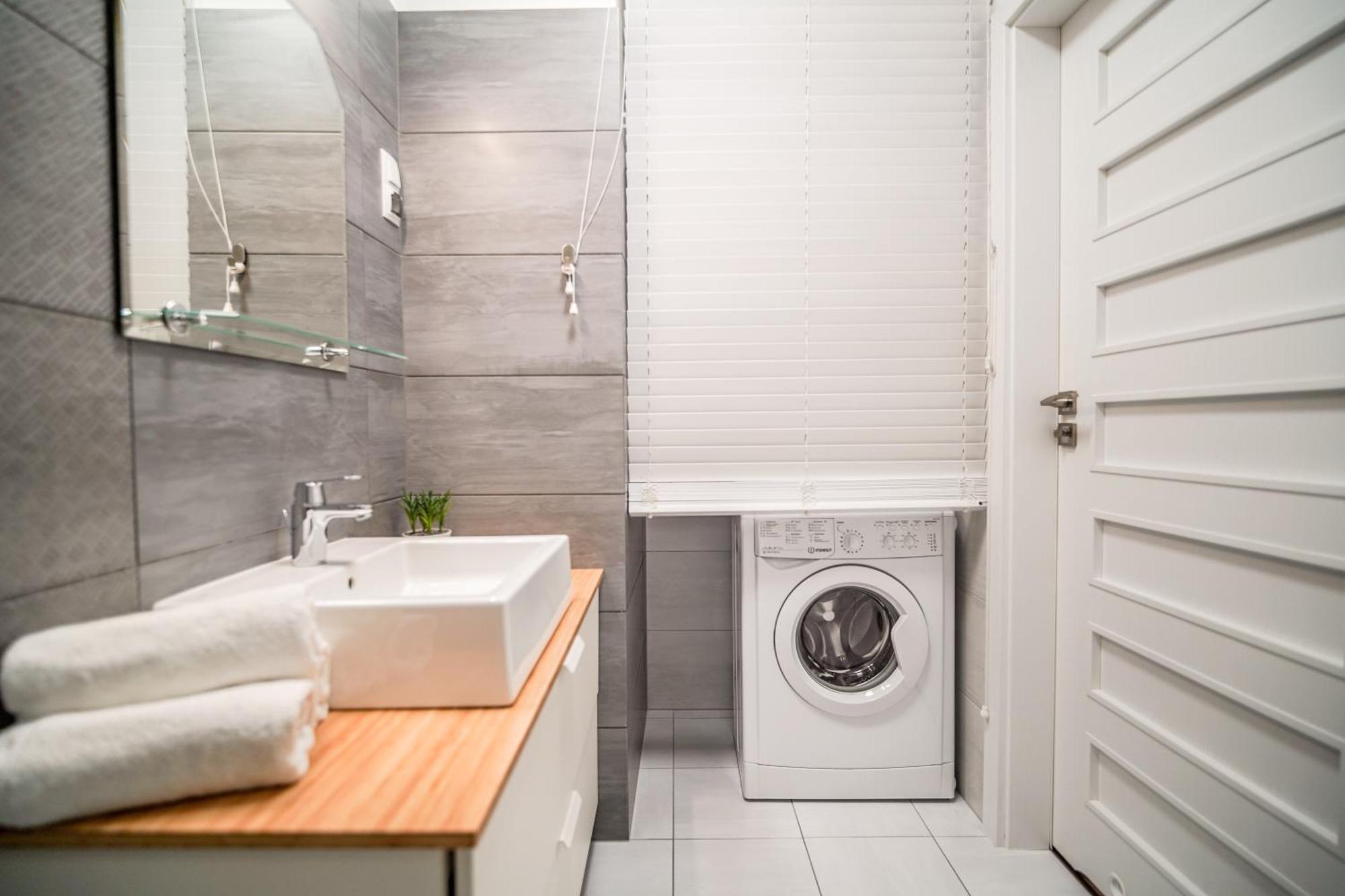 Apartament Lulu - Astrid - Dwupokojowy Blisko Morza - Parking I Basen Z Sauna W Cenie